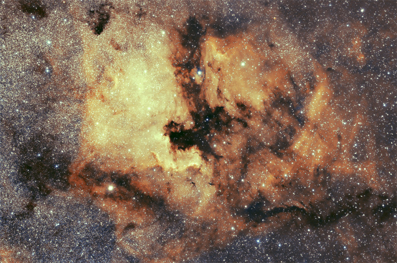 20101006_ngc7000_ha_oiii_cannistra_tricolor_wip2_800.jpg